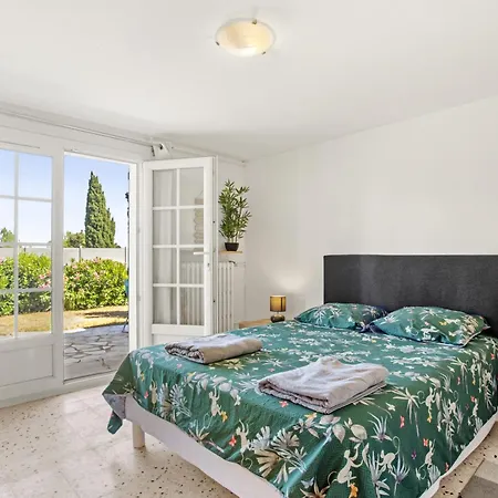 La Marina Apartment *